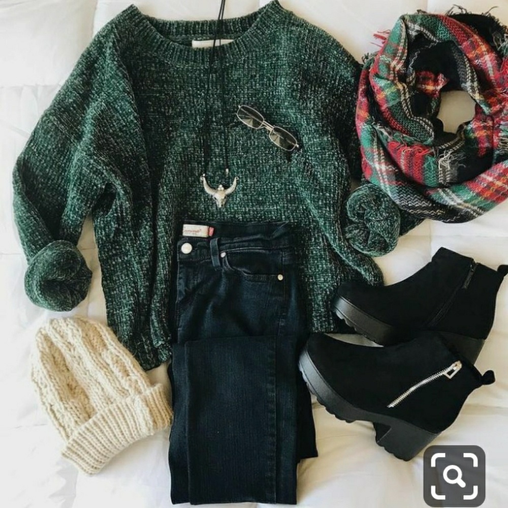 Mystery box 5 items fall winter outfit! Style - Picture 2 of 8